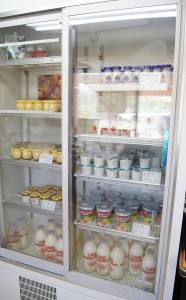 牛乳嫌いだけど、牧場で売られている牛乳は好き派
